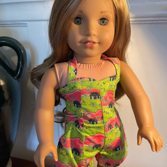 Retired Lea American Girl of Year 2016 - 18” Doll w Hawaiian Outfit - Picture 10 of 11